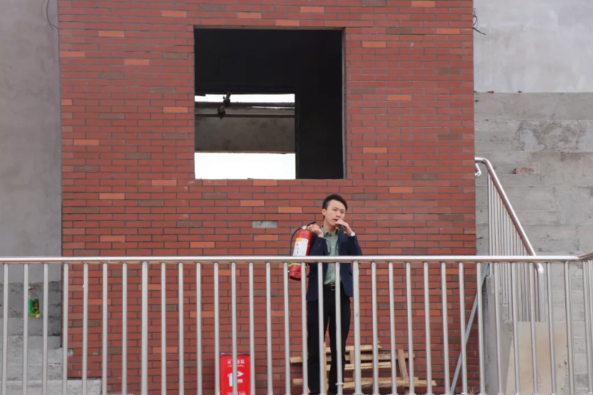 消防培訓(xùn)進校園，筑起生命安全墻